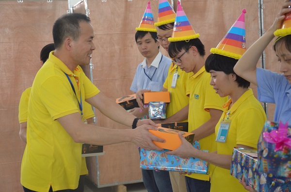 赫茲曼生日會(huì)，匯聚最濃情意，送給你