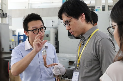 XGN99小型化中壓開(kāi)關(guān)柜獲深圳客戶(hù)稱(chēng)贊|赫茲曼電力